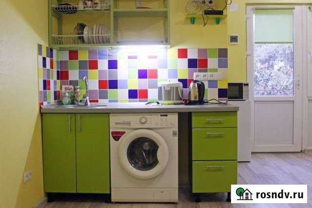 1-комнатная квартира, 23 м², 3/3 эт. в аренду на длительный срок в Ялте Ялта - изображение 1