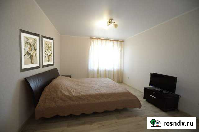 3-комнатная квартира, 80 м², 8/16 эт. в аренду посуточно в Тюмени Тюмень - изображение 1