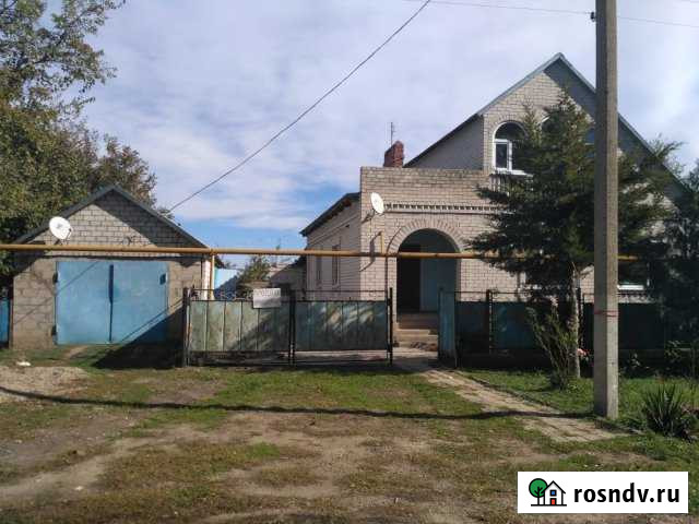 Дом 100 м² на участке 20 сот. на продажу в Новокубанске Новокубанск - изображение 1