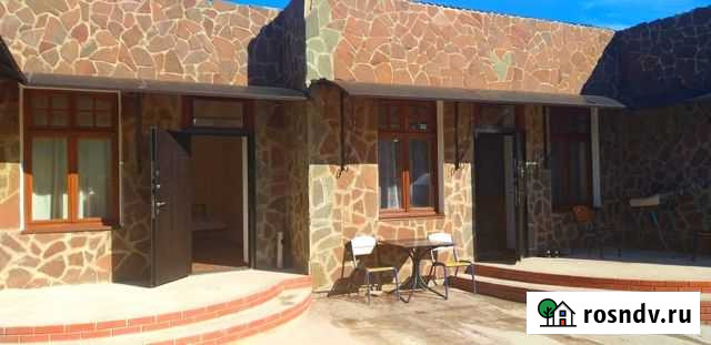 Коттедж 210 м² на участке 7.4 сот. на продажу в Севастополе Севастополь - изображение 1