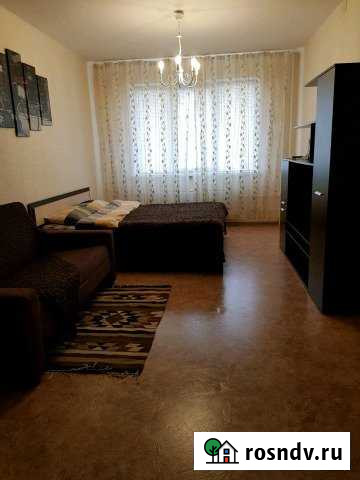 1-комнатная квартира, 40 м², 1/17 эт. в аренду посуточно в Отрадном Воронежской области Отрадное - изображение 1