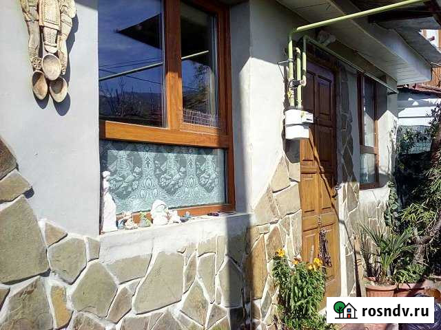 Дом 38.7 м² на участке 1 сот. на продажу в Ялте Ялта - изображение 1