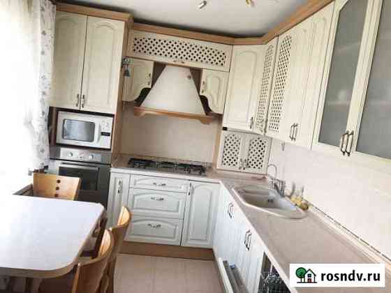 3-комнатная квартира, 100 м², 2/5 эт. в аренду на длительный срок в Севастополе Севастополь