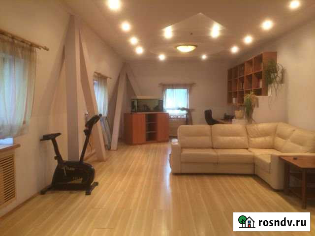 Дом 120 м² на участке 1 сот. в аренду посуточно в Саратове Саратов - изображение 1