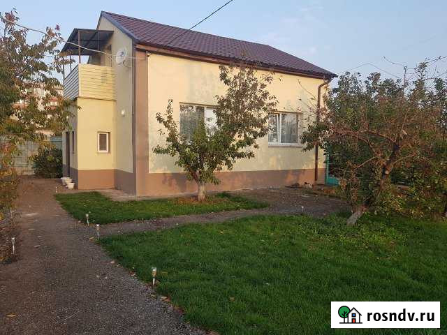 Дом 120 м² на участке 6 сот. на продажу в Средней Ахтубе Средняя Ахтуба - изображение 1