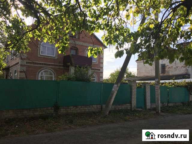 Дом 157 м² на участке 6 сот. на продажу в Новокубанске Новокубанск - изображение 1