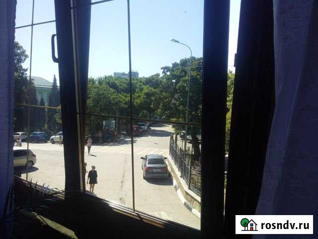 Дом 180 м² на участке 1 сот. на продажу в Алупке Алупка - изображение 1