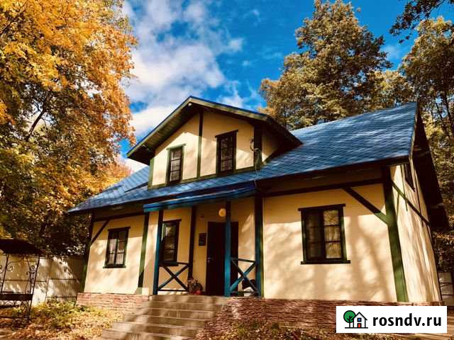 Дом 180 м² на участке 10 сот. в аренду посуточно в Казани Казань - изображение 1