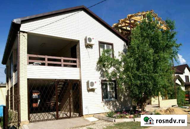 Дом 200 м² на участке 1 сот. в аренду посуточно в Голубицкой Голубицкая - изображение 1