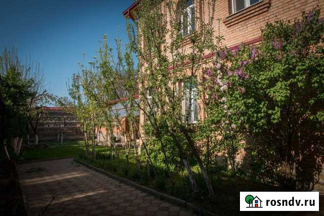 Дом 230 м² на участке 5.6 сот. в аренду на длительный срок во Владикавказе Владикавказ - изображение 1