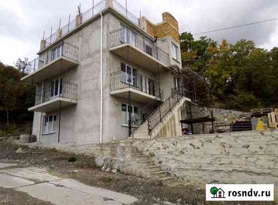 Дом 272.2 м² на участке 2 сот. на продажу в Алуште Алушта