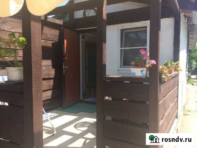 Дом 40 м² на участке 1 сот. в аренду посуточно в Сочи Сочи - изображение 1