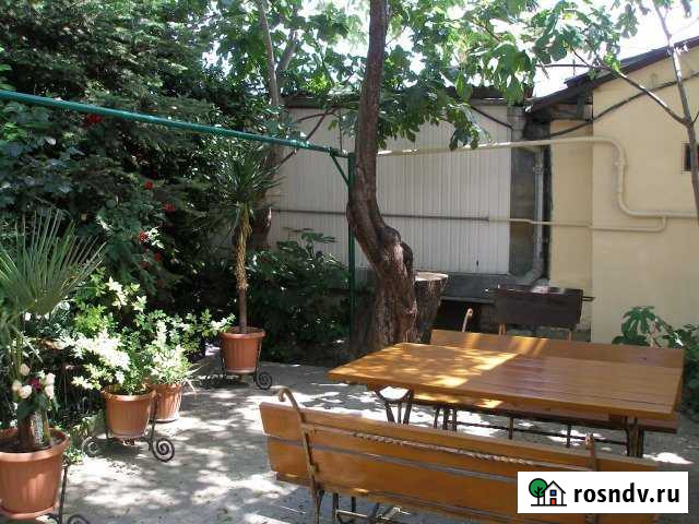 Дом 42 м² на участке 2 сот. в аренду посуточно в Ялте Ялта - изображение 1