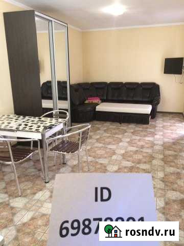 Дом 80 м² на участке 2 сот. в аренду посуточно в Симферополе Симферополь - изображение 1