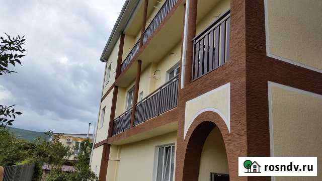 Дом 800 м² на участке 4.2 сот. на продажу в Кабардинке Кабардинка - изображение 1