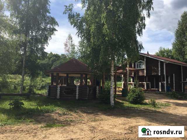 Коттедж 120 м² на участке 50 сот. в аренду посуточно в Шексне Шексна - изображение 1