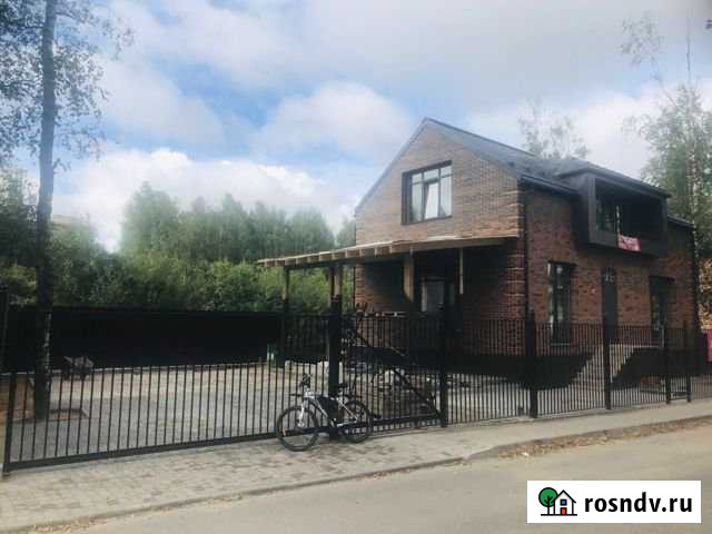 Коттедж 240 м² на участке 4.5 сот. на продажу в Смоленске Смоленск - изображение 1