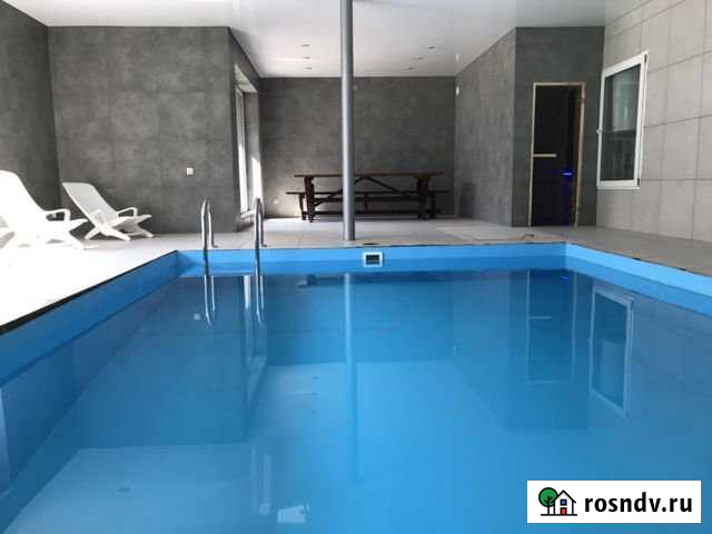 Коттедж 250 м² на участке 10 сот. в аренду посуточно в Самаре Самара - изображение 1