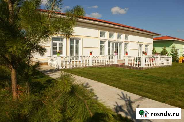 Коттедж 252 м² на участке 14 сот. в аренду на длительный срок в Березовке Красноярского края Березовка - изображение 1