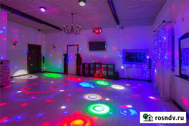 Коттедж 260 м² на участке 20 сот. в аренду посуточно в Москве Москва - изображение 1