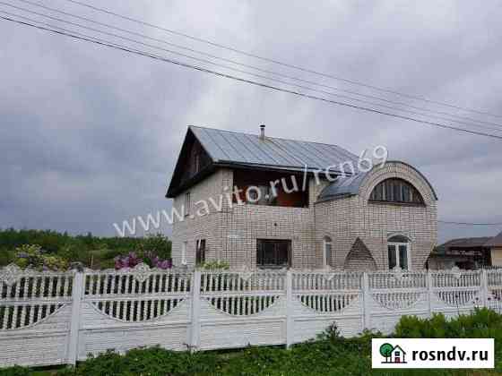 Коттедж 291.8 м² на участке 17 сот. на продажу в Вышнем Волочке Вышний Волочек