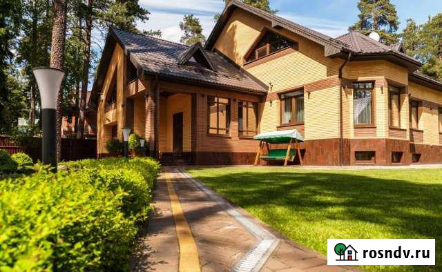 Коттедж 325 м² на участке 20 сот. на продажу в Санкт-Петербурге Санкт-Петербург - изображение 1