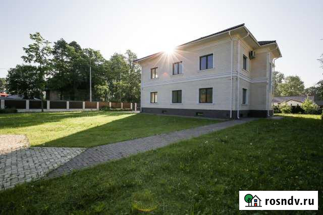 Коттедж 535 м² на участке 21 сот. на продажу в Санкт-Петербурге Санкт-Петербург - изображение 1