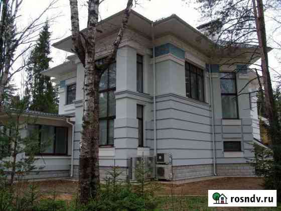 Коттедж 660 м² на участке 21 сот. на продажу в Москве Москва