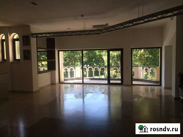 Торговое помещение, 300 кВ м Сочи - изображение 1