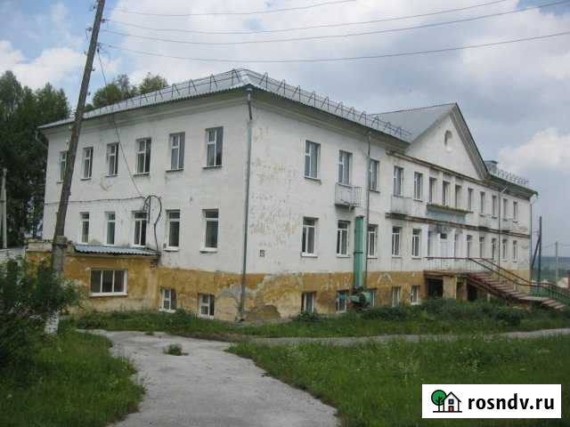 Здание, пл.1406кв.м., Салаир, Болничная 4а Салаир - изображение 1