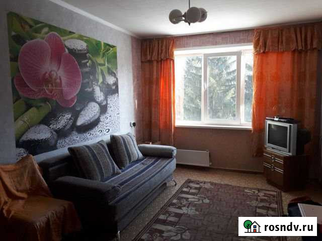 Комната 18 м² в 1-ком. кв., 3/9 эт. в аренду посуточно в Кемерово Кемерово - изображение 1