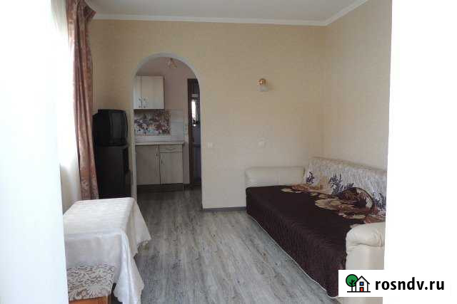 Дом 24 м² на участке 3 сот. в аренду на длительный срок в Новороссийске Новороссийск - изображение 1