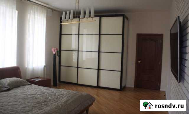 3-комнатная квартира, 150 м², 5/8 эт. в аренду на длительный срок в Саратове Саратов - изображение 1