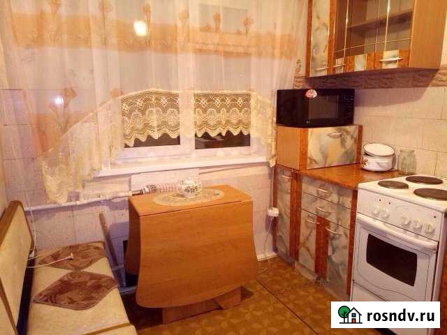 2-комнатная квартира, 46 м², 2/5 эт. в аренду на длительный срок в Ачинске Ачинск - изображение 1