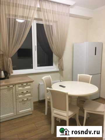 2-комнатная квартира, 46 м², 2/3 эт. в аренду на длительный срок в Красной Поляне Краснодарского края Красная Поляна - изображение 1