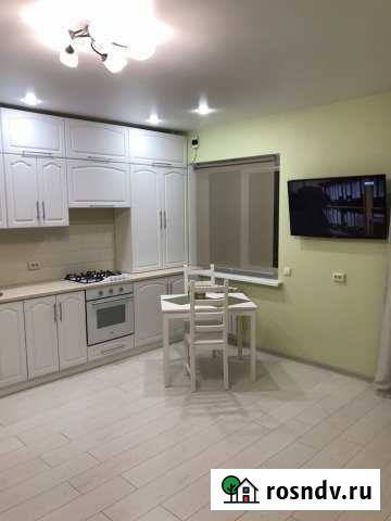 1-комнатная квартира, 35 м², 2/4 эт. в аренду на длительный срок в Новочеркасске Новочеркасск - изображение 1