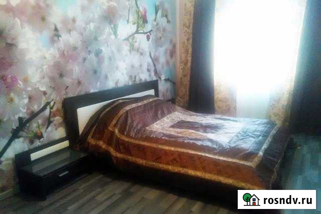 1-комнатная квартира, 35 м², 1/5 эт. в аренду посуточно в Кургане Курган - изображение 1