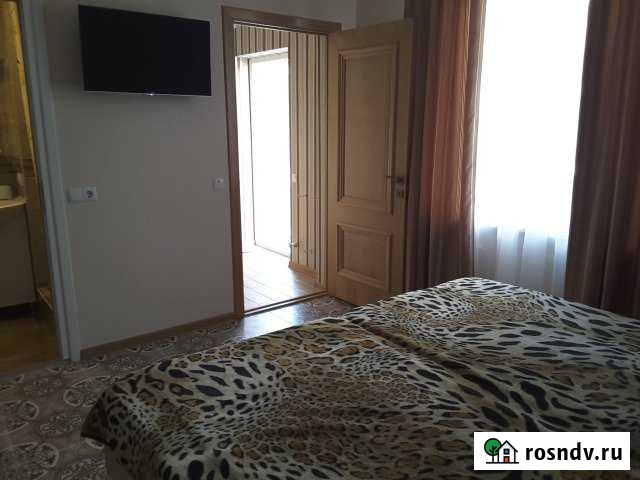 Коттедж 25 м² на участке 4 сот. в аренду на длительный срок в Севастополе Севастополь - изображение 1