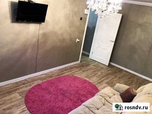 2-комнатная квартира, 50 м², 1/5 эт. в аренду посуточно в Сургуте Ханты-Мансийского АО Сургут - изображение 1