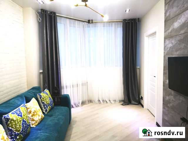 2-комнатная квартира, 55 м², 9/15 эт. в аренду посуточно во Владивостоке Владивосток - изображение 1