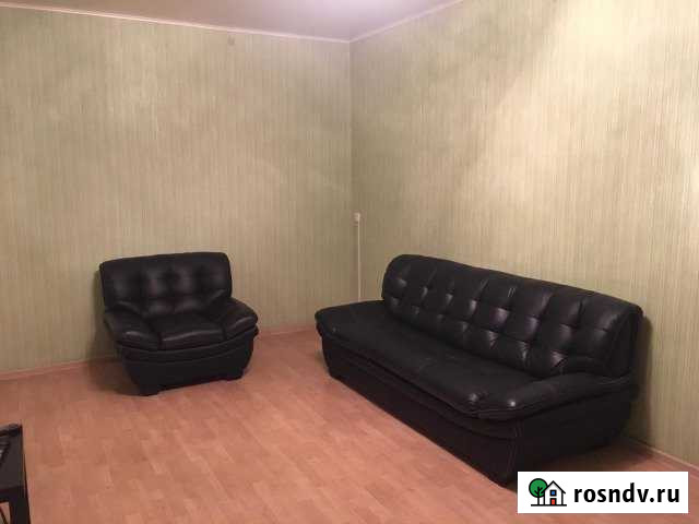 2-комнатная квартира, 45 м², 2/5 эт. в аренду посуточно в Ленинске-Кузнецком Ленинск-Кузнецкий - изображение 1