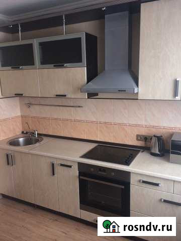 2-комнатная квартира, 58 м², 12/16 эт. в аренду посуточно в Нижневартовске Нижневартовск - изображение 1