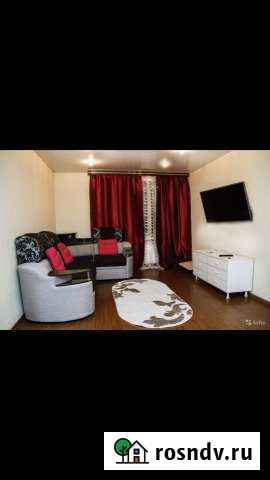 1-комнатная квартира, 35 м², 1/5 эт. в аренду посуточно в Березовском Кемеровской области Березовский - изображение 1