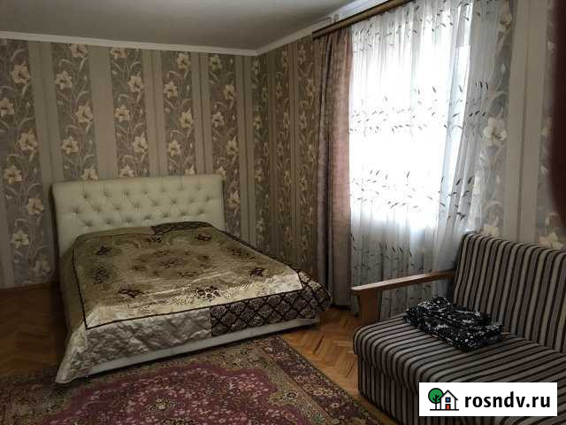 1-комнатная квартира, 33 м², 2/5 эт. в аренду посуточно в Невинномысске Невинномысск - изображение 1