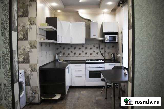 1-комнатная квартира, 42 м², 4/5 эт. в аренду посуточно в Надыме Надым - изображение 1