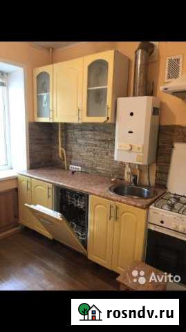 3-комнатная квартира, 54 м², 2/5 эт. на продажу в Вышнем Волочке Вышний Волочек - изображение 1