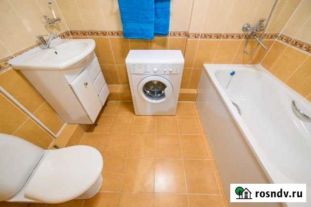 3-комнатная квартира, 65 м², 3/5 эт. в аренду посуточно во Владивостоке Владивосток - изображение 1