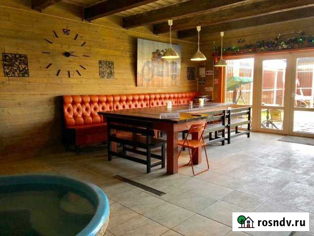 Таунхаус 180 м² на участке 4 сот. в аренду посуточно в Санкт-Петербурге Санкт-Петербург - изображение 1