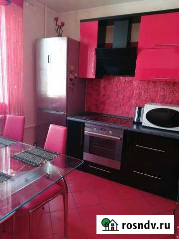 2-комнатная квартира, 60 м², 10/12 эт. в аренду посуточно в Курске Курск - изображение 1