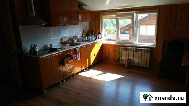 Комната 17 м² в 4-ком. кв., 2/2 эт. в аренду на длительный срок в Красной Поляне Краснодарского края Красная Поляна - изображение 1